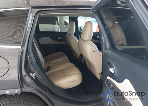 2016 Jeep Cherokee Limited z USA, uszkodzony, nr VIN 1C4PJLDB7GW143933